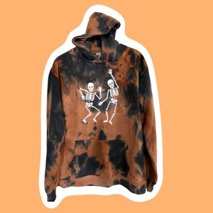 TJ-Maxx Halloween Sweatshirt, Size L